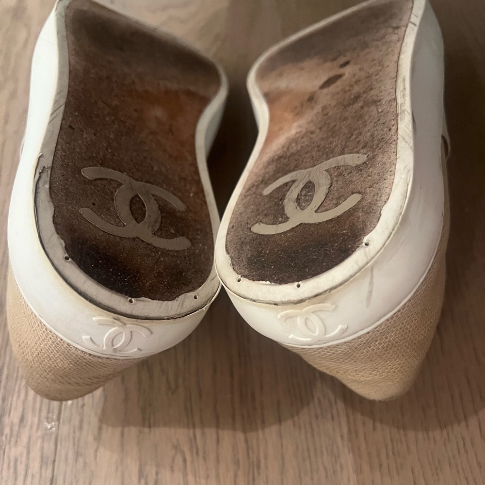 Chanel Crochet Trim Beige White Slip On Sneakers 36.5 - Picture 5 of 8